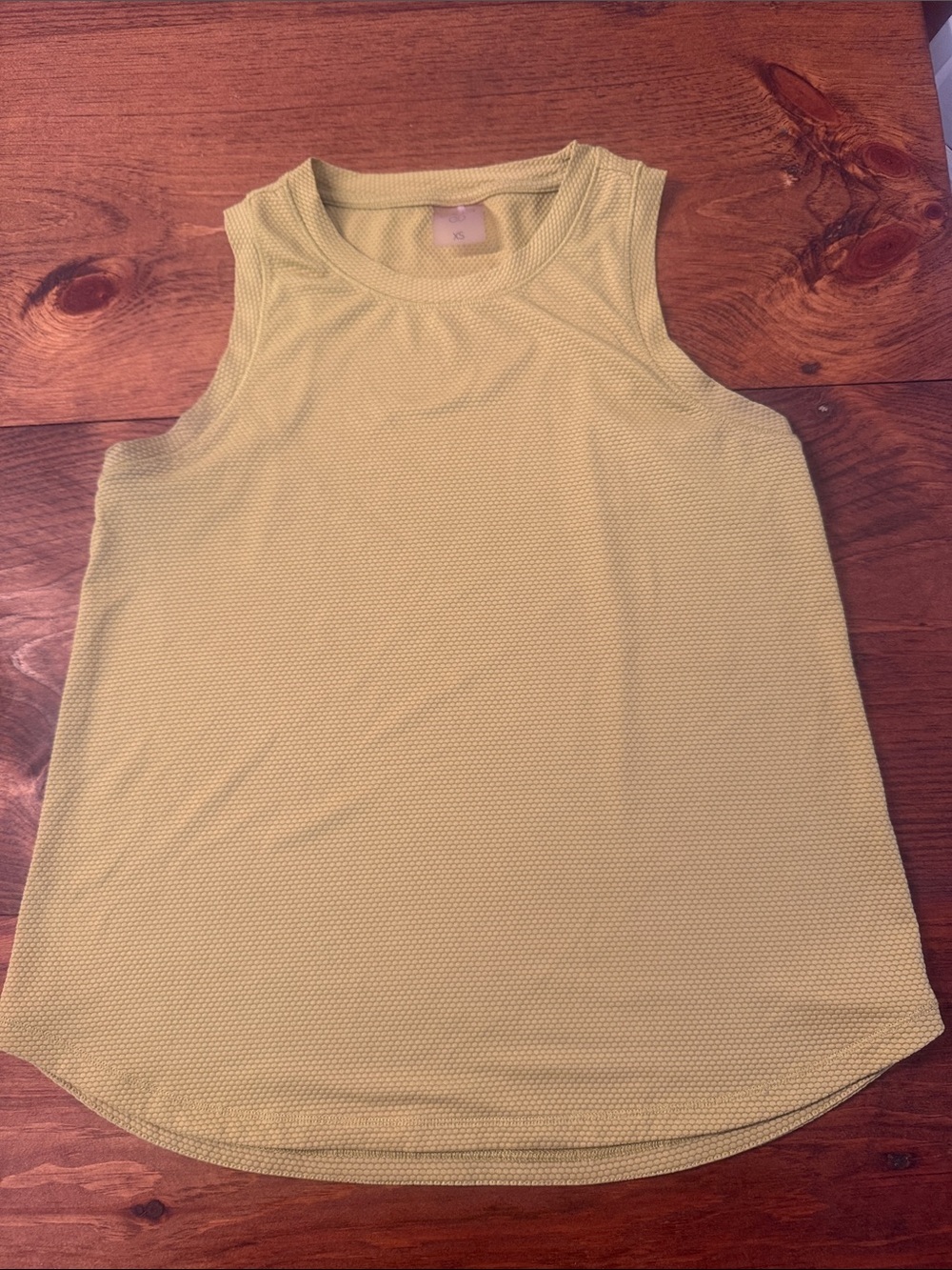 Light Olive Women's Athletic Tank Top - Breathable Sleeveless Tee